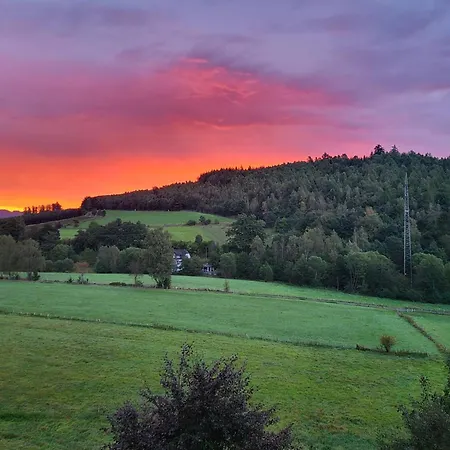 Schmallenberger Mauerbluemchen شقة