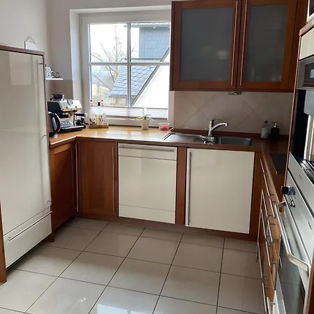 شقة Schmallenberger Mauerbluemchen