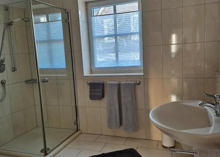 Schmallenberger Mauerbluemchen Lejlighed