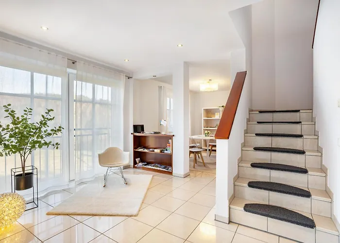 Schmallenberger Mauerbluemchen شقة