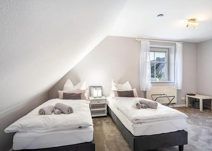 Schmallenberger Mauerbluemchen Apartament